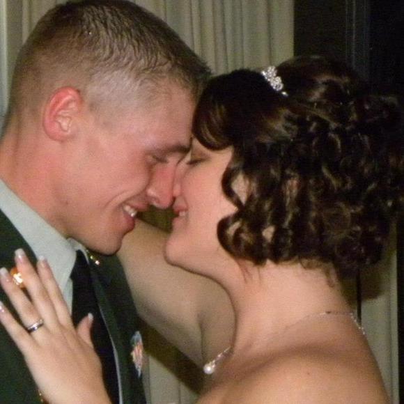 Meet your Posher, Kayleigh - Picture 1 of 1